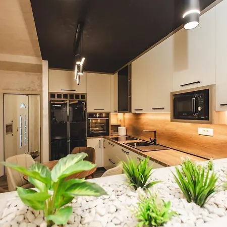 Stara Varos * 波德戈里察