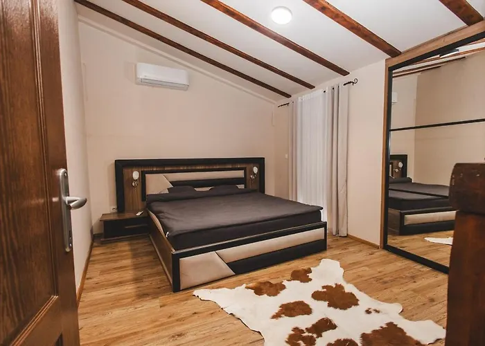 Stara Varos * Podgoriçe